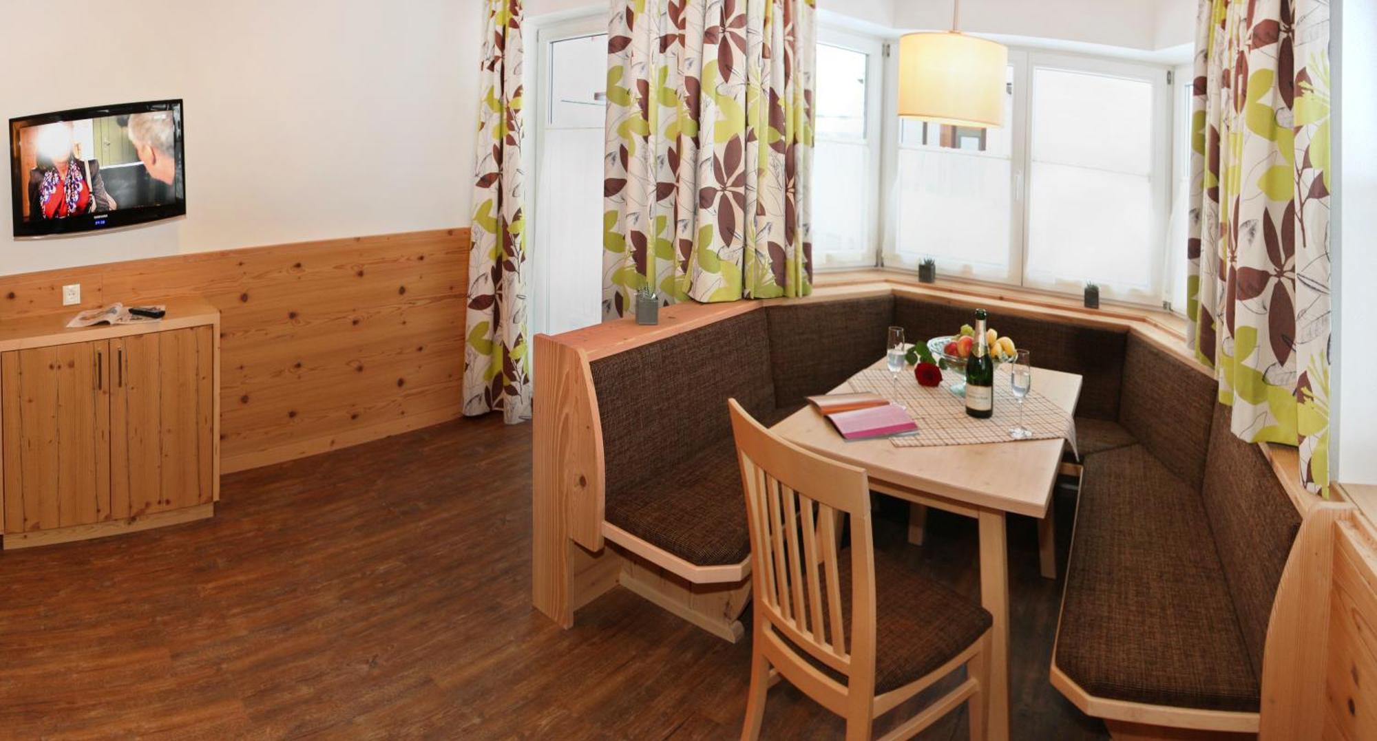 Appartements Alpenkristall Zell am Ziller Luaran gambar